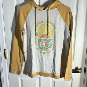 Tillys lightweight sweatshirt with hoodie.